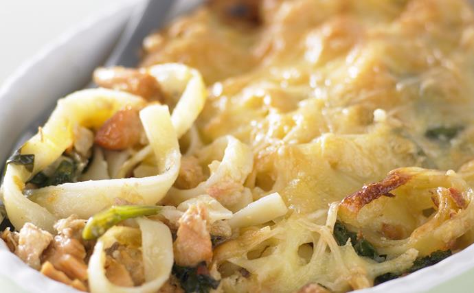 salmon and spinach pasta bake