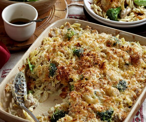 Creamy chicken and broccoli bake recipe recipe | Food To Love