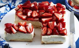 Ricotta, lime and strawberry cheesecake