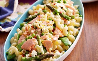Warm pasta, salmon and asparagus salad