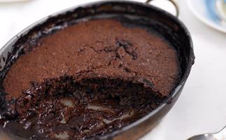 Chocolate self-saucing pudding