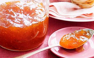 Apricot and vanilla jam