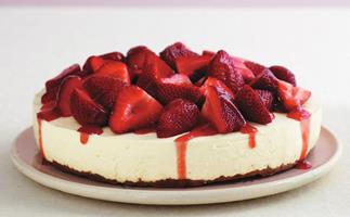 28 sweet strawberry desserts