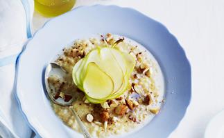 pear and almond rice porridge