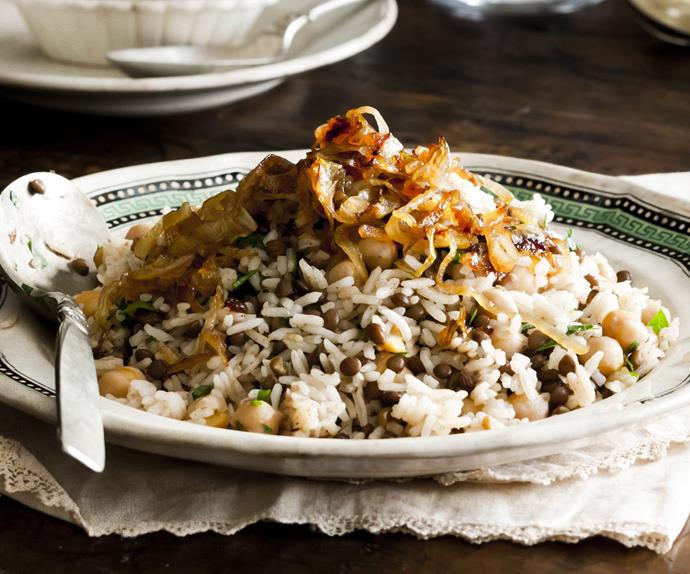 chickpea and lentil rice with fried onion