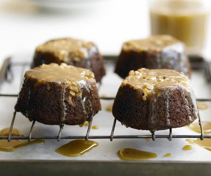 TOFFEE DATE AND GINGER PUDDINGS
