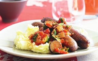 sausages with chunky tomato sauce
