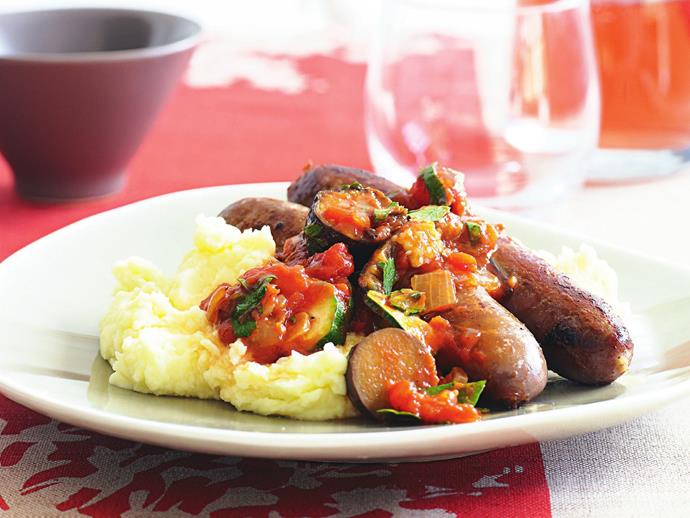 **[Sausages with chunky tomato sauce](https://www.womensweeklyfood.com.au/recipes/sausages-with-chunky-tomato-sauce-5041|target="_blank")**
