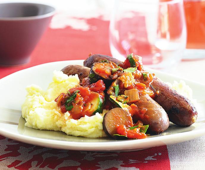 sausages with chunky tomato sauce