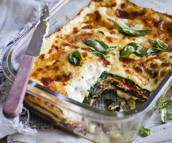 spinach, pesto and parmesan lasagne