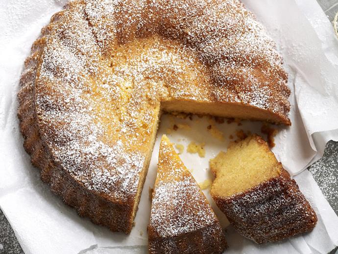 **[Honey and vanilla cake](https://www.womensweeklyfood.com.au/recipes/honey-and-vanilla-cake-9035|target="_blank")**