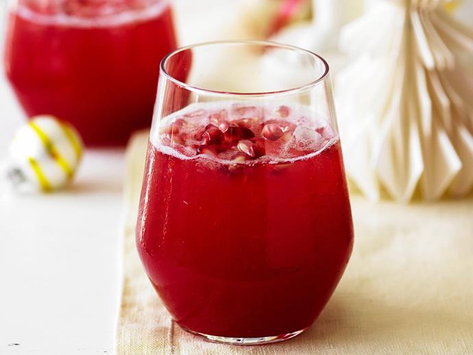 **[Pomegranate and grapefruit refresher](https://www.womensweeklyfood.com.au/recipes/pomegranate-and-grapefruit-refresher-3791|target="_blank")**