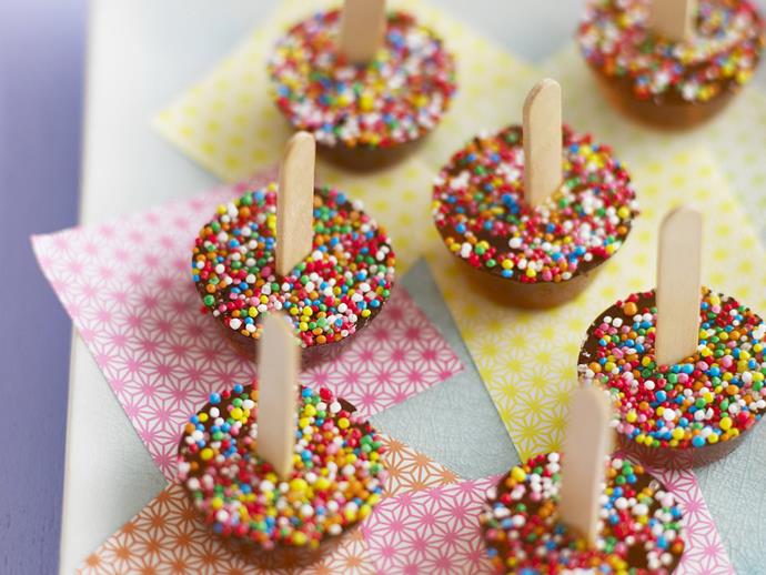 **[Toffee-on-a-stick](https://www.womensweeklyfood.com.au/recipes/toffee-on-a-stick-8207|target="_blank")**

Did you know you can easily make this cake stall / school fete classic at home. Cheap to make and keeps the kids happily sucking away.