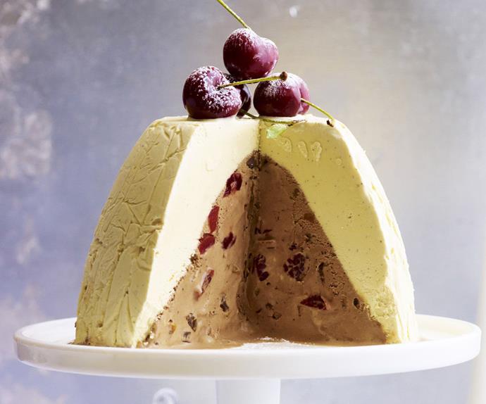 FROZEN CHRISTMAS Pudding