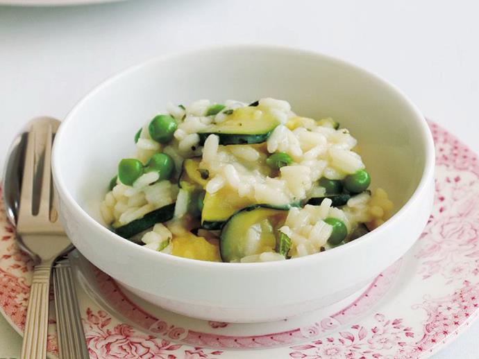 Fresh mint adds lightness to this delicious [zucchini, pea and mint risotto](https://www.womensweeklyfood.com.au/recipes/zucchini-pea-and-mint-risotto-14866|target="_blank")