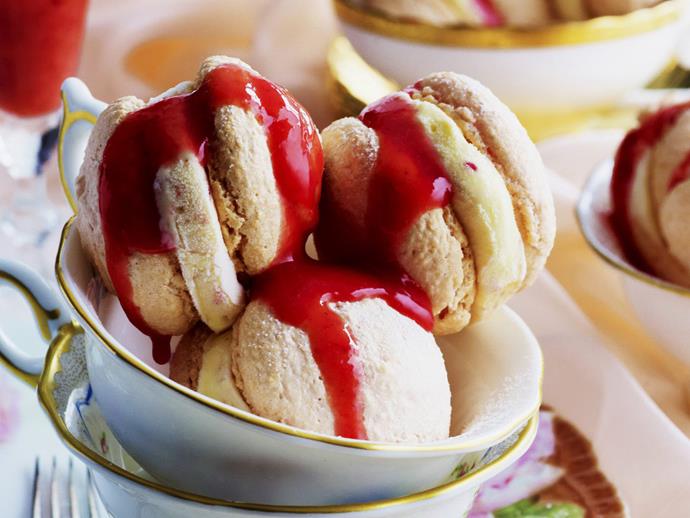 **[Vanilla strawberry swirl macarons](https://www.womensweeklyfood.com.au/recipes/vanilla-strawberry-swirl-macarons-14505|target="_blank")**

If you thought the ice-cream wafer sandwich couldn't be improved, think again. These vanilla strawberry swirl macarons will have your guests swooning with delight. The ice-cream will barely have enough time to melt before they're all gone.