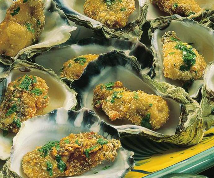 deep-fried oysters with chilli dressing