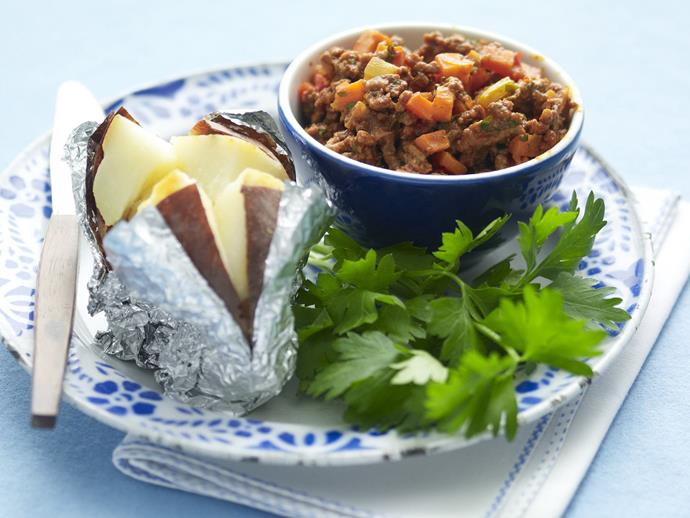 **[Sloppy joe jacket potatoes](https://www.womensweeklyfood.com.au/recipes/sloppy-joe-jacket-potatoes-12421|target="_blank")**

The kids will love these simple baked jacket potatoes with savoury mince topping, and so will the household budget.