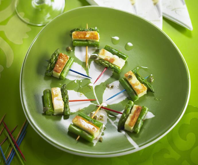 Haloumi and asparagus bites