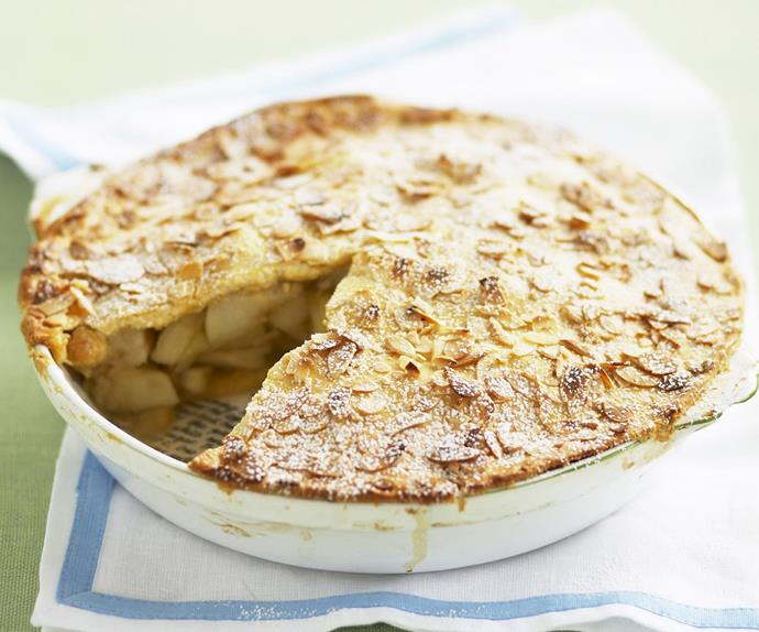 apricot and almond apple pie