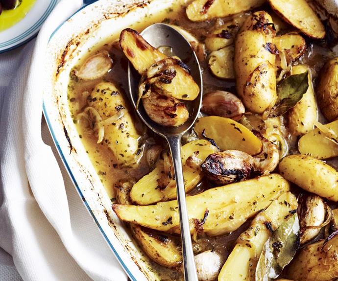 SLOW-COOKED POTATOES WITH WINE AND HERBS