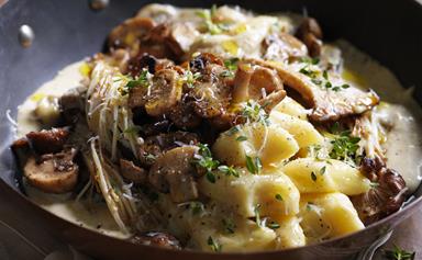 Potato gnocchi with mushrooms & thyme