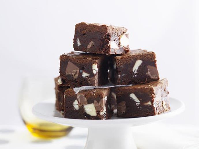 **[Chocolate brownie slice](https://www.womensweeklyfood.com.au/recipes/chocolate-brownie-slice-10458|target="_blank")**