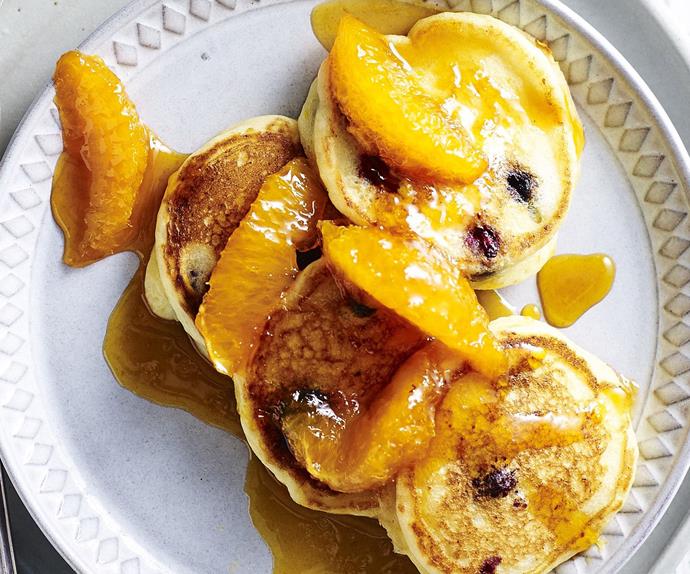 BLUEBERRY RICOTTA PIKELETS WITH CARAMELISED ORANGES