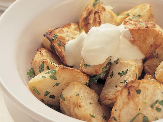 **[Roasted garlic celeriac](https://www.womensweeklyfood.com.au/recipes/roasted-garlic-celeriac-3515|target="_blank")**