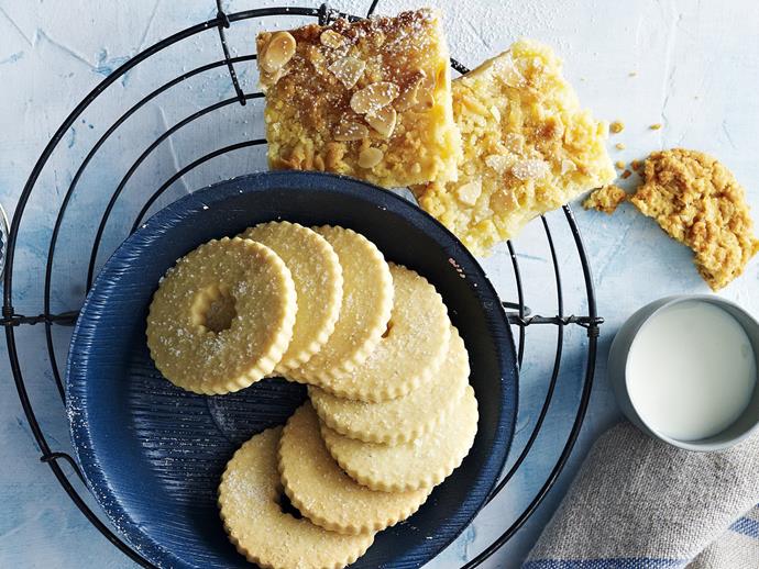[Vanilla shortbread biscuits](https://www.womensweeklyfood.com.au/recipes/vanilla-shortbread-8720|target="_blank")