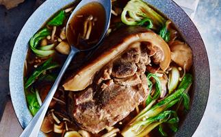 Soy pork with mushrooms