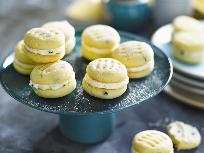 **[Passionfruit melting moments](https://www.womensweeklyfood.com.au/recipes/passionfruit-melting-moments-6549|target="_blank")**

Little sandwich biscuits filled with a bright passionfruit butter cream - these melt-in-your-mouth tidbits make for a great lunchbox snack for the kids. But that doesn't stop us adults from snacking on them, all the live long day.