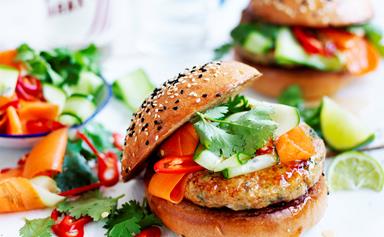 Thai fish burgers with pickled vegetables