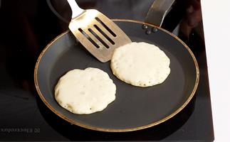 Two ingredient pancakes