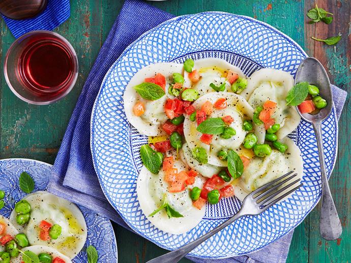 Looking for healthy delicious dinner ideas? Look no further than this [broad bean and parmesan ravioli](https://www.womensweeklyfood.com.au/recipes/broad-bean-and-parmesan-ravioli-29084|target="_blank") - simply divine.