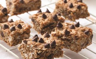 Chocolate, quinoa, seeds and nut snack bars
