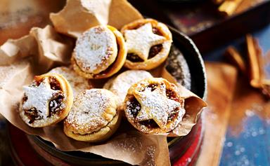 Christmas fig mince pies