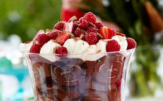 Julie Goodwin's chocolate trifle