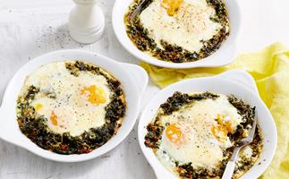 Parmesan and spinach baked eggs