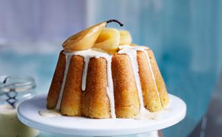 Steamed vanilla pudding with pears and vanilla crème anglaise