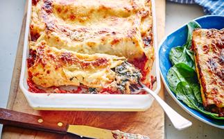 Easy hand-rolled spinach and ricotta cannelloni