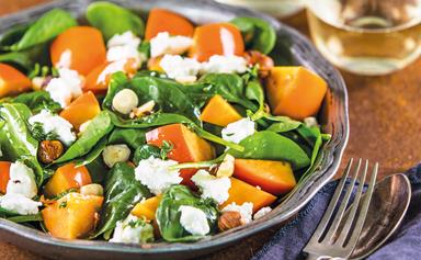 Spinach, persimmon, goat’s cheese and hazelnut salad