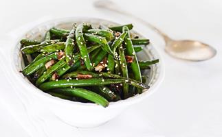 Green beans with garlic and ginger miso