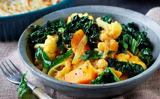 yellow curry with pumpkin and cauliflower