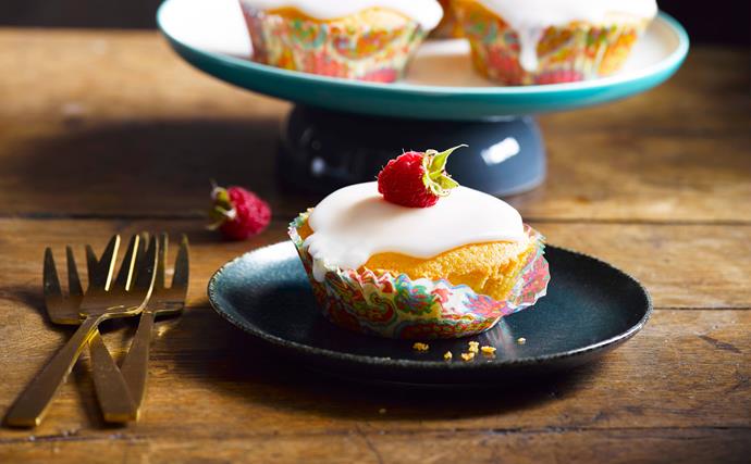 Raspberry polenta cupcakes
