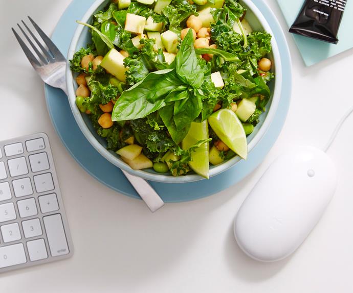 Tips for eating healthily when you're at the office