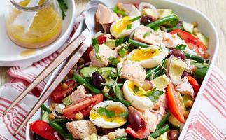 Salmon and chickpea salad