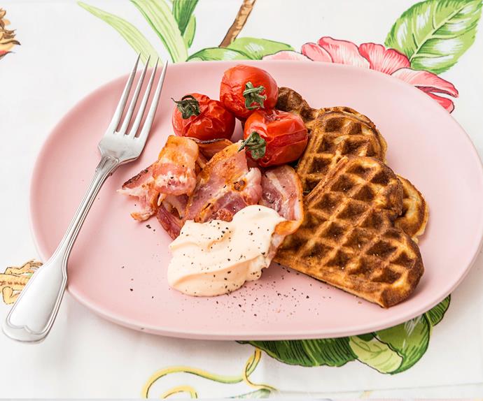 Potato and parmesan waffles with tomatoes, bacon and spicy mayo