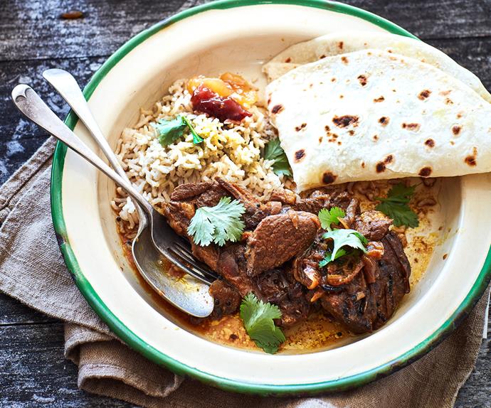Easy oven-baked lamb curry