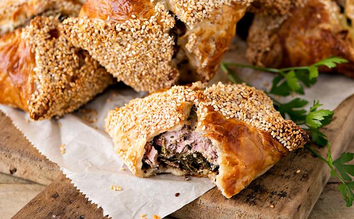 Sausage pork and spinach pies